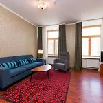 Ξενοδοχείο με διαμερίσματα City 3*