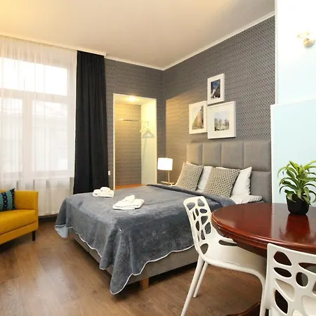 City מלון דירות